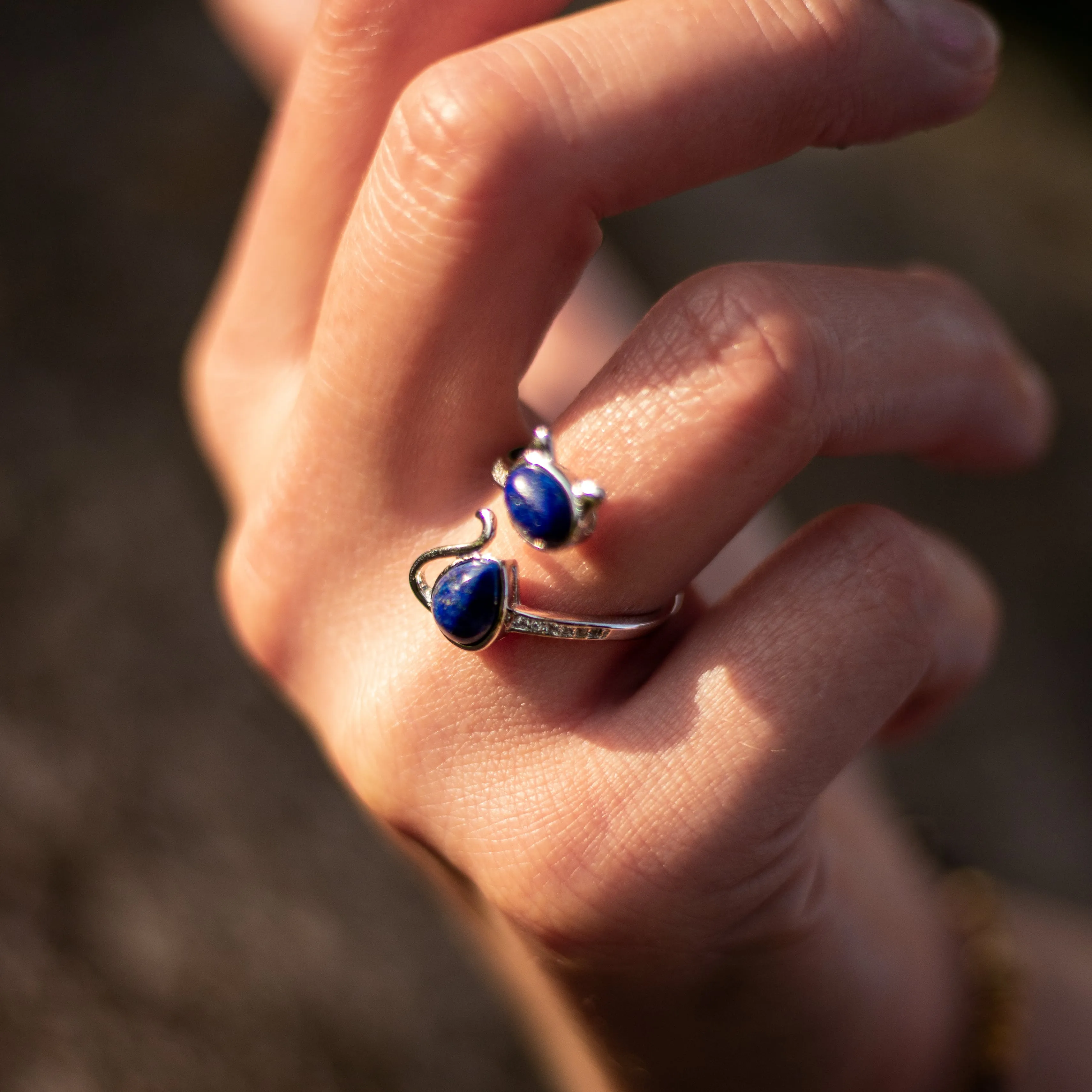 Adjustable "Cat" Ring in Lapis Lazuli