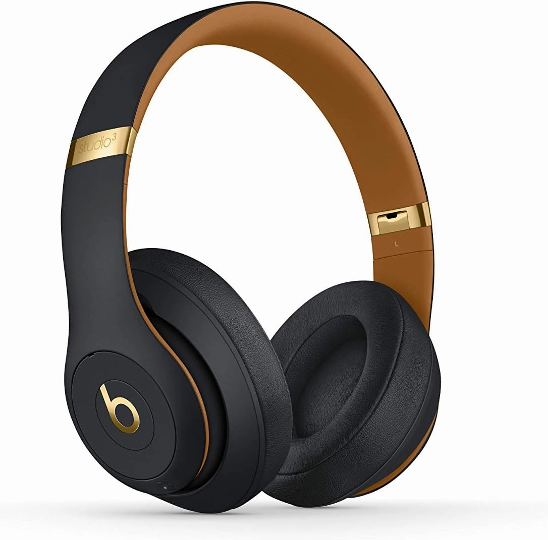 Beats Studio3 Wireless Over-Ear Headphones The beats Skyline Collection - Midnight Black (Renewed)