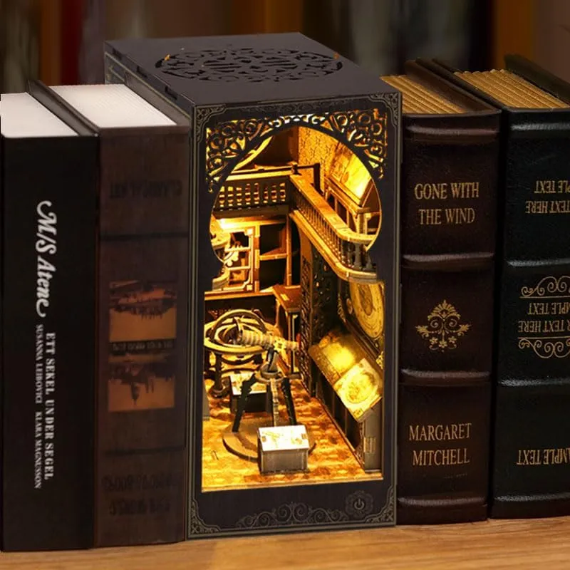Book Nook Kit Museum of Astronomy Miniature Booknook Kit 3D Wooden Puzzle for Adults Magic Bookends Dollhouse (Museum of Astronomy)