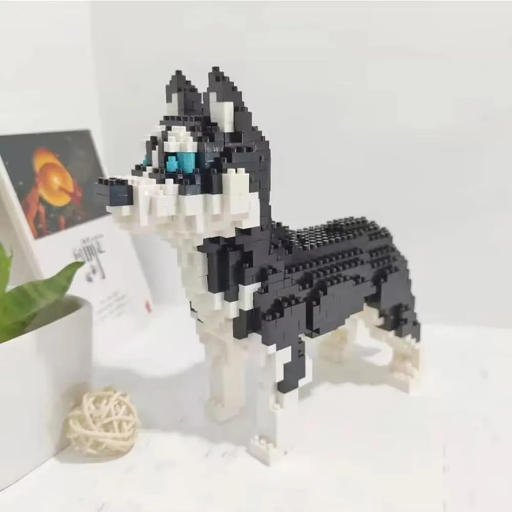 Building Block Husky Mini Pet Animals Block Dog Micro Dogs Building Animal Set 3D Block Toys Building Bricks for Kids Or Adult 950 Pieces