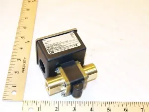 CONTROLS DELTA PRO DIFFERENTIAL PRESSURE SWITCH 24-013 104521