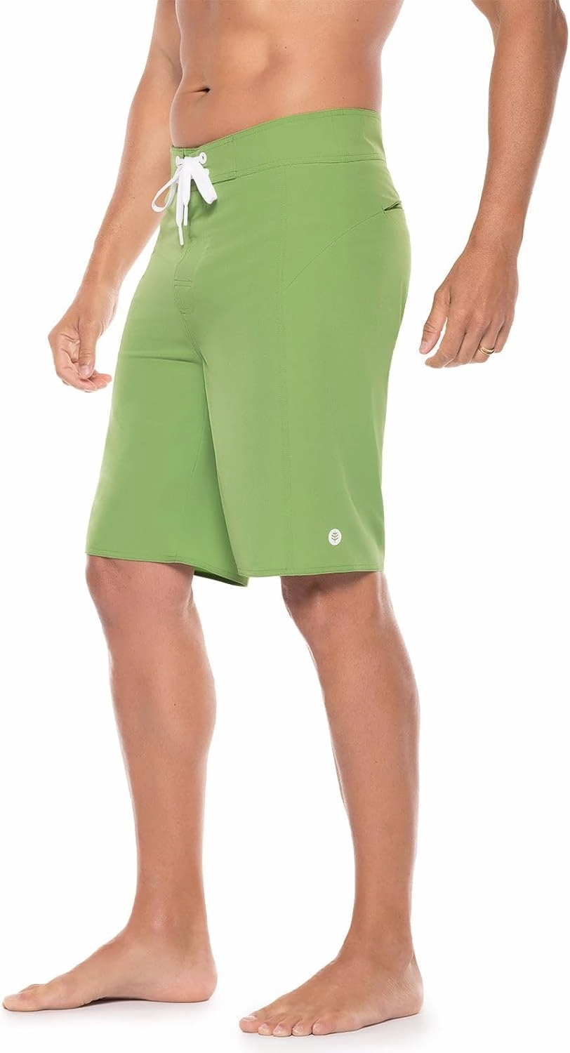 Coolibar UPF 50  Men's San Marino Boardshort - Sun Protective