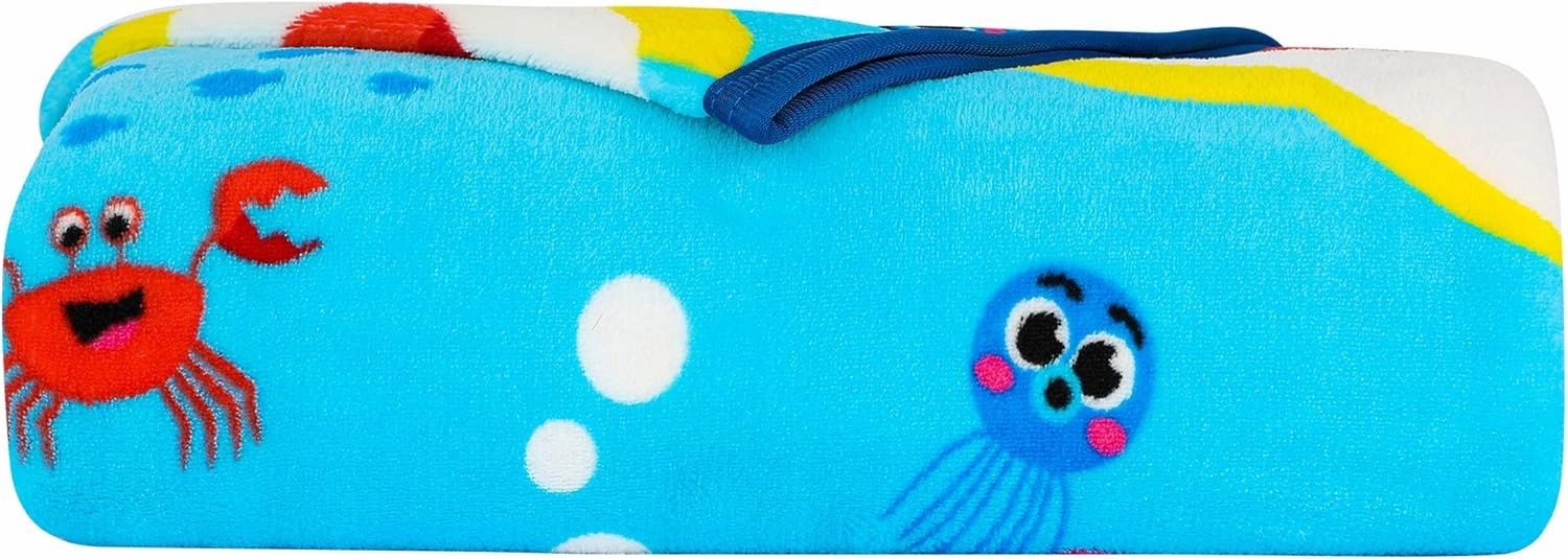 Franco - AT0468 Kids Bedding Super Soft Plush Throw Blanket, 46" x 60" Twin Size, Baby Shark