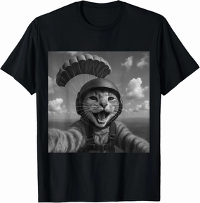Funny Cat Selfie Parachuting Adventure Tee T-Shirt