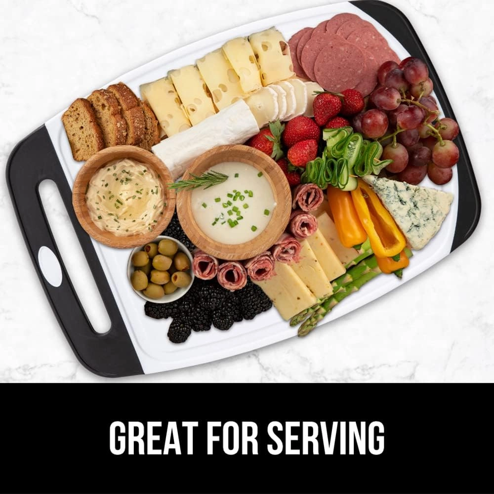 GORILLA GRIP 100% BPA-Free Reversible Kitchen Cutting Board Set of 3, Nonporous, Juice Grooves to Catch Liquid, Slip Resistant Handle Border, Dishwasher Safe, Durable Large Food Chopping Boards, Black