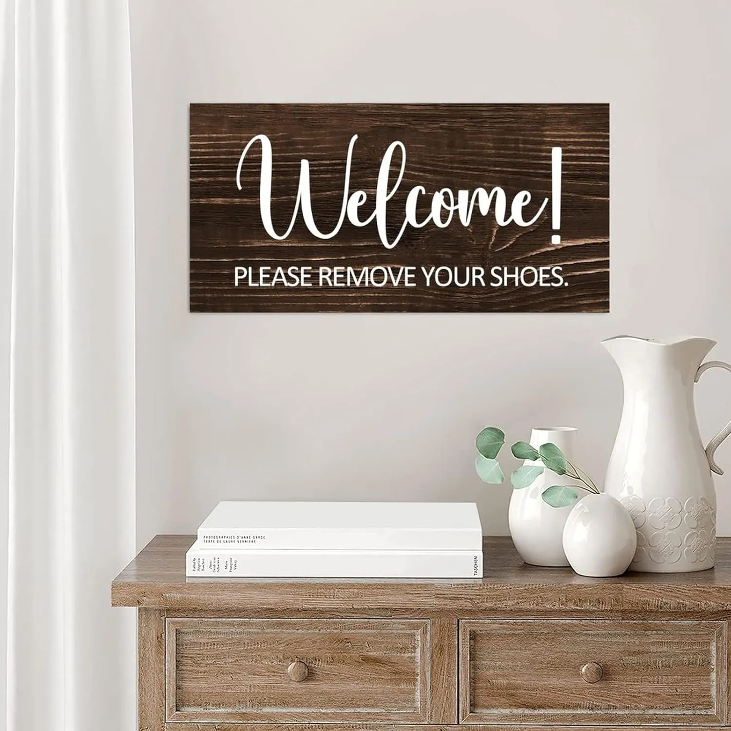 Inspirational Wooden Sign Welcome Remove Your Shoes Rustic Wood Pallet Sign Vintage Wood Board Retro Wood Board with Hook Antique Home Sign for Yard Beach House