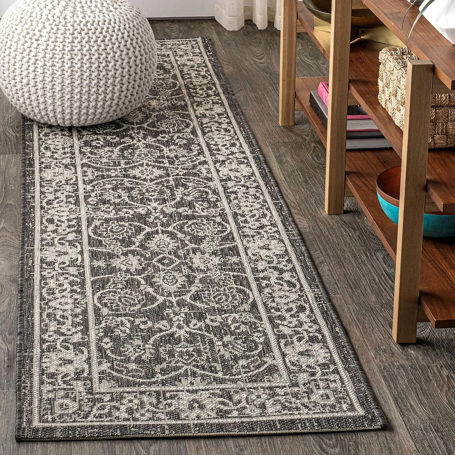 JONATHAN Y SMB103C-28 Palazzo Vine and Border Textured Weave Indoor Outdoor Runner Rug Coastal Bohemian Rustic Glam Easy Cleaning Bedroom Kitchen Backyard Patio Non Shedding, 2 X 8, Black/Gray