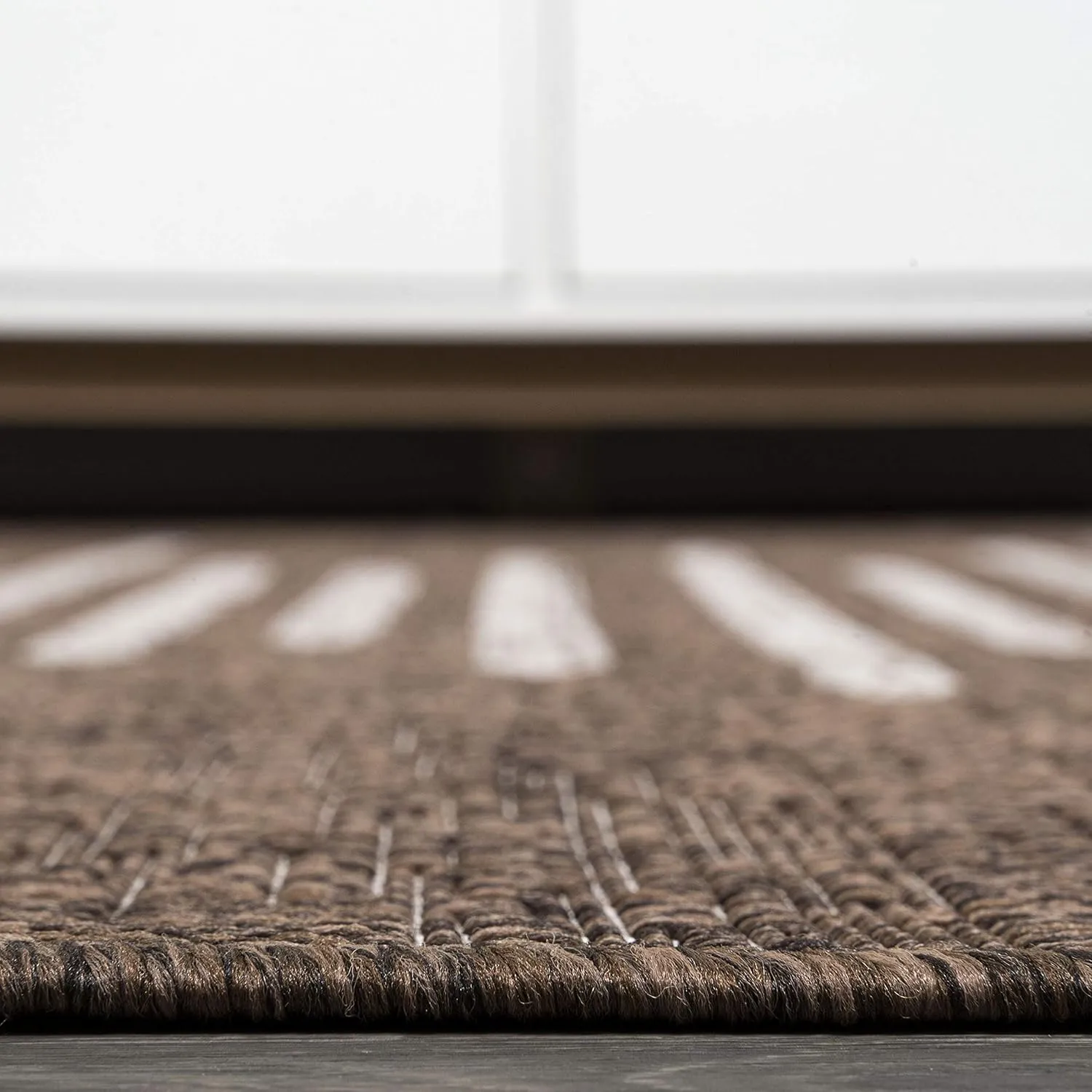 JONATHAN Y SMB124B-28 Zolak Berber Stripe Geometric Indoor Outdoor Runner Rug Bohemian Contemporary Easy Cleaning Bedroom Kitchen Backyard Patio Non Shedding, 2 X 8, Brown/Beige