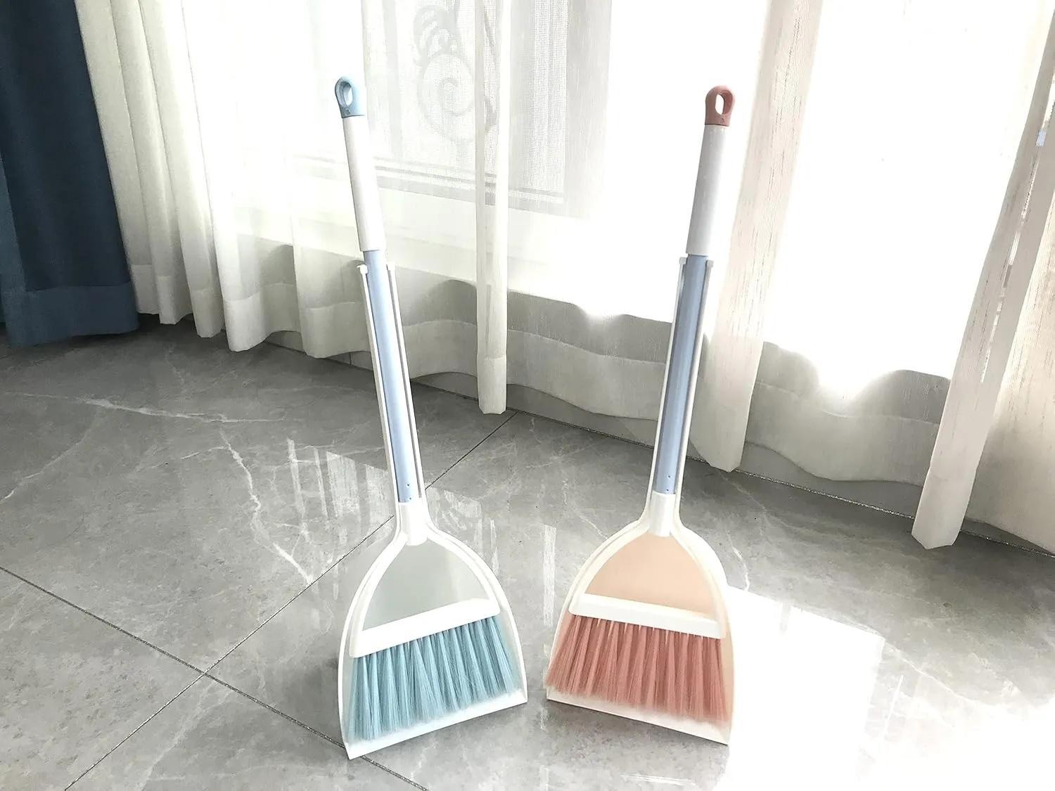 Kids Broom and Dustpan Set-Mini Dustpan and Broom for Children Housekeeping Pretend Play Cleaning Tools Set (Pink)