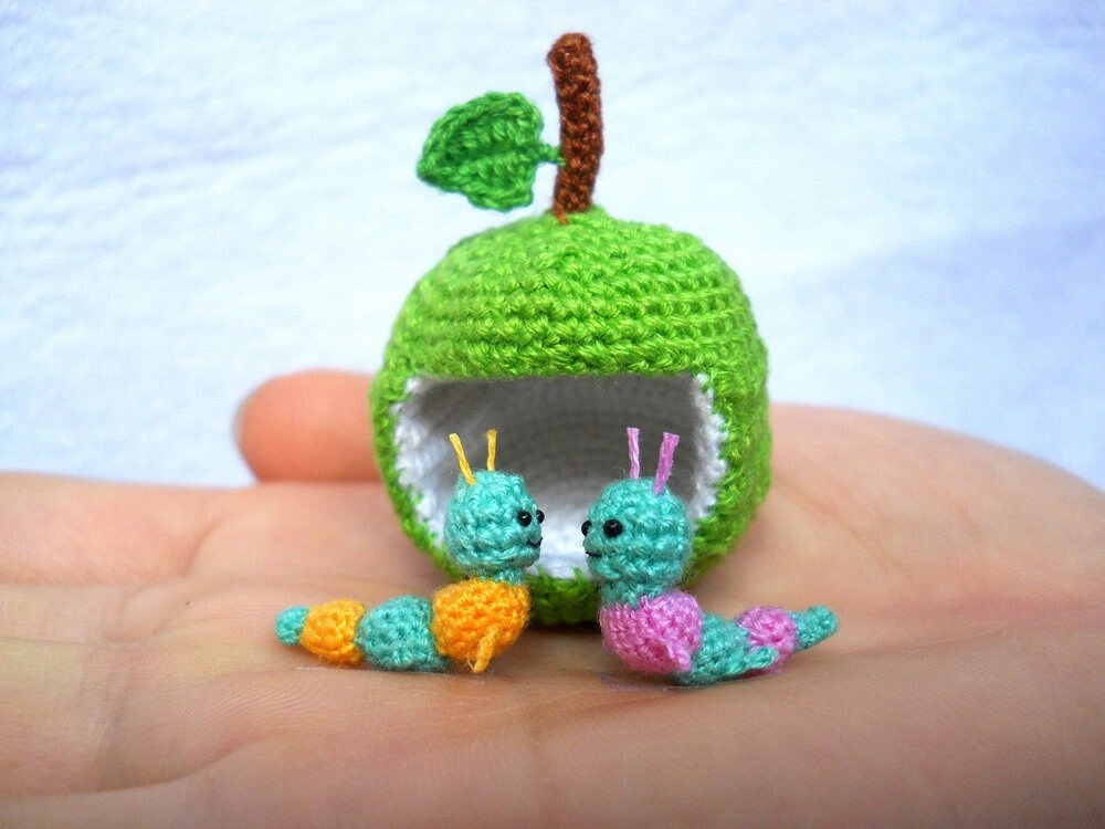 Miniature Worms and Apple,  Micro Crochet Valentine Worm Couple - Made To Order