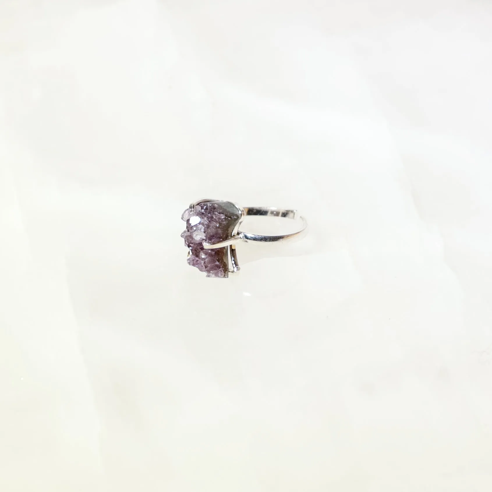 Mondförmiger Amethyst Ring