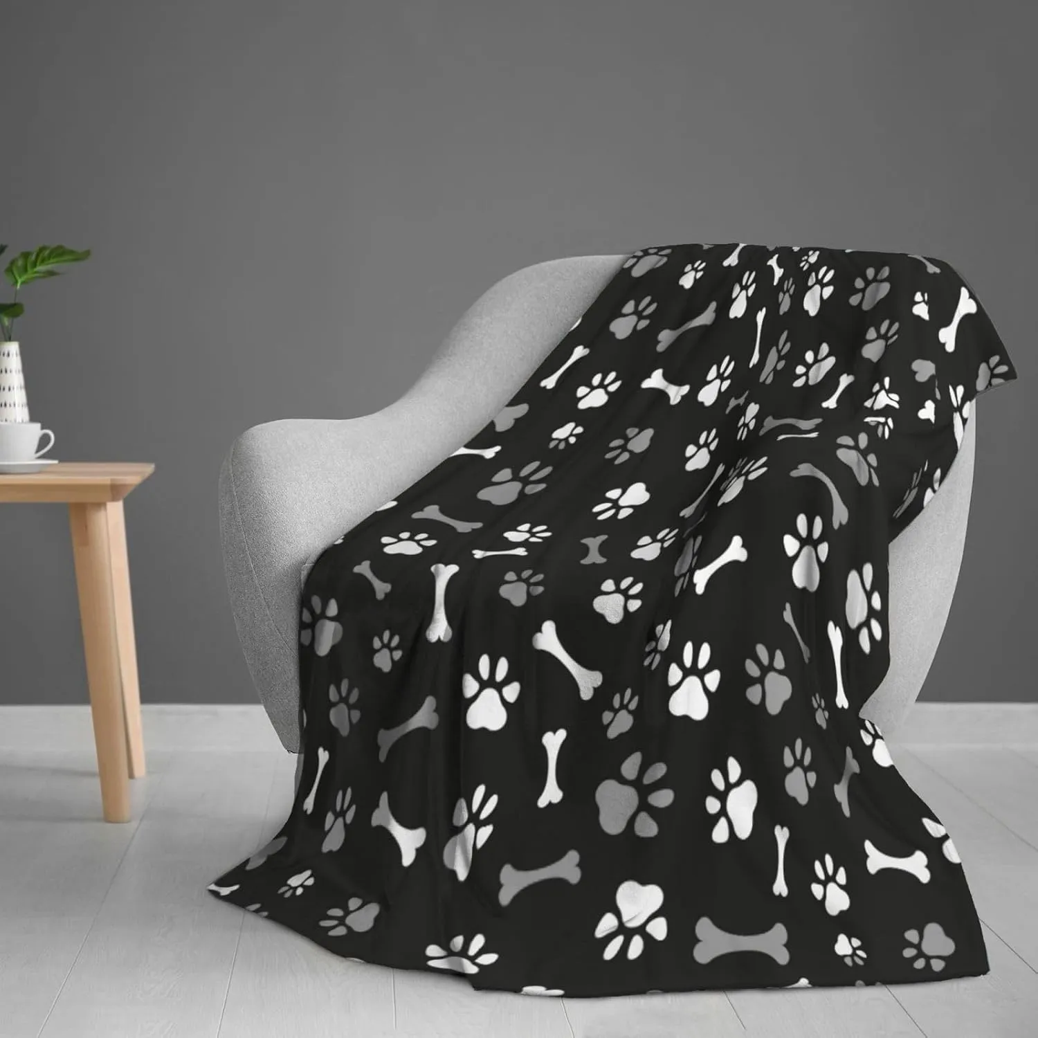 Perinsto Dog Paws and Bones Throw Blanket Ultra Soft Warm All Season Animal Footprint Decorative Fleece Blankets for Bed Chair Car Sofa Couch Bedroom 50"X40"