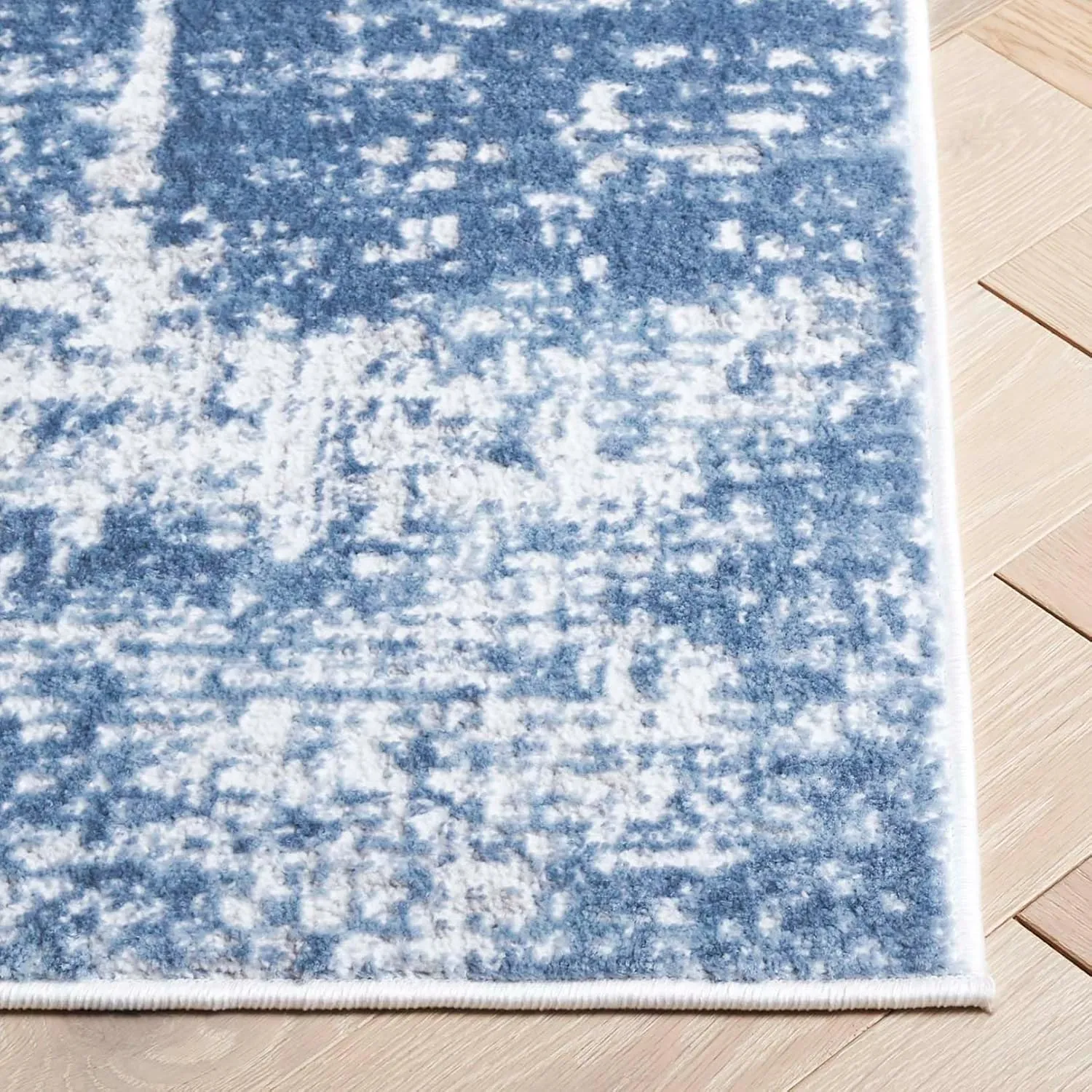 SAFAVIEH Amelia Collection Runner - 2'2" x 8', Ivory & Steel Blue, Modern Abstract Design, Non-Shedding & Easy Care, Ideal for The Living Room, Dining, Bedroom (ALA700D)