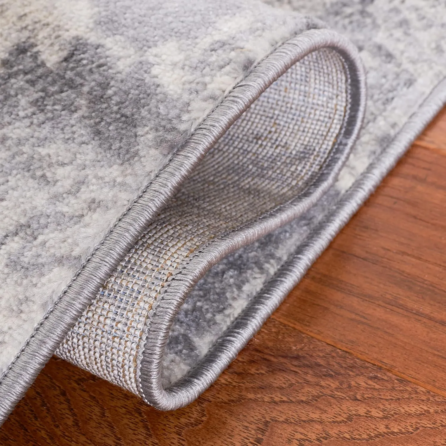 Safavieh Area Rug 8x10 - Brentwood Collection - Large - Grey & Light Grey, Diamond Damask Design, Non-Shedding & Easy Cleaning, Ideal for Living Room, Bedroom, Office, Dining Space (BNT827F)