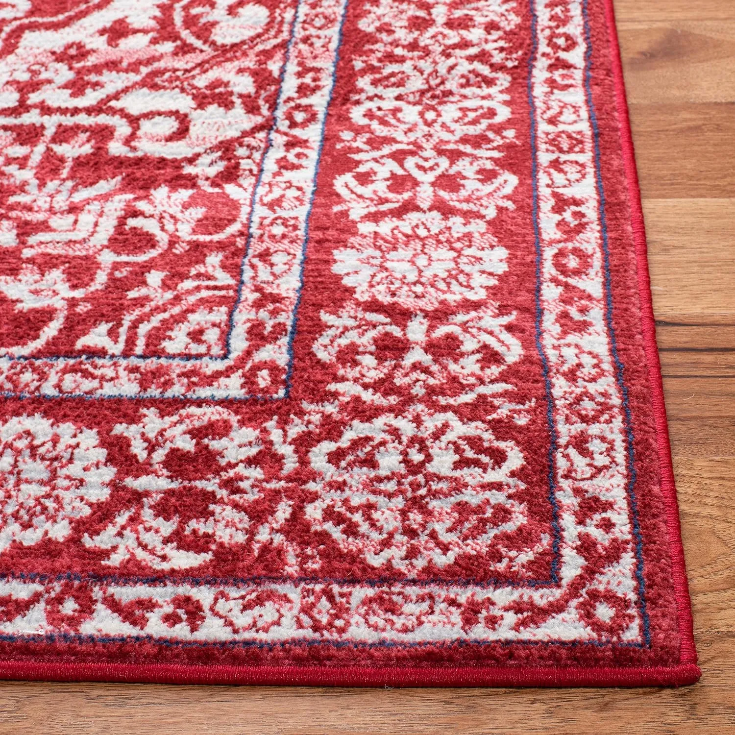 SAFAVIEH Brentwood Collection 8' x 10' Red / Ivory BNT832Q Medallion Distressed Non-Shedding Living Room Bedroom Dining Home Office Area Rug