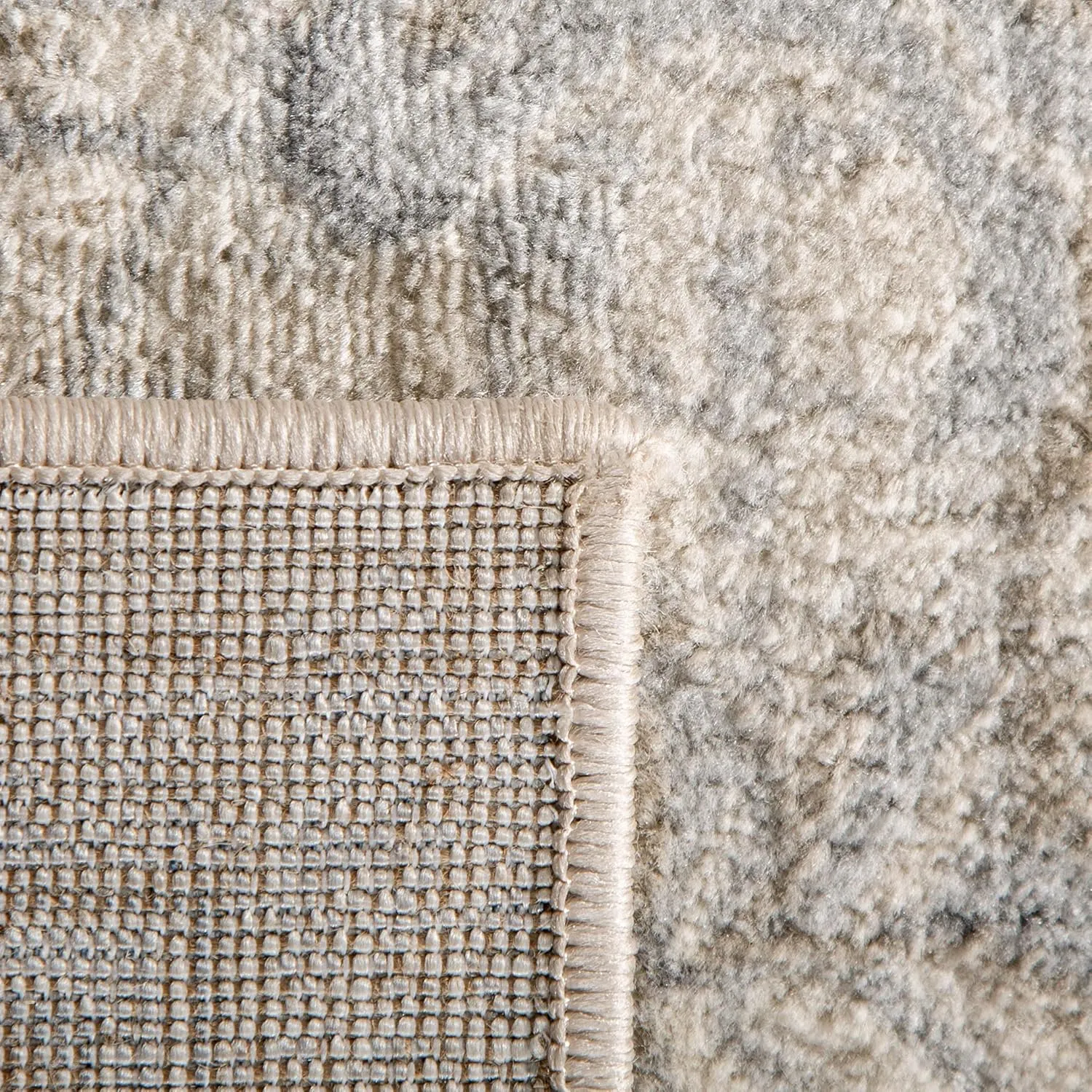 SAFAVIEH Brentwood Collection Area Rug Rectangle - 8' x 10', Cream & Grey, Medallion Distressed Design, Non-Shedding & Easy Care, Ideal for High Traffic Areas in Living Room, Bedroom (BNT865B)