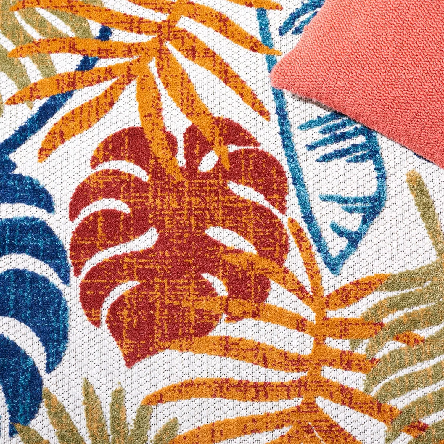 SAFAVIEH Cabana Collection Runner Rug - 2' x 6', Creme & Red, Botanical Design, Non-Shedding & Easy Care, Indoor/Outdoor & Washable-Ideal for Patio, Backyard, Mudroom (CBN831A)