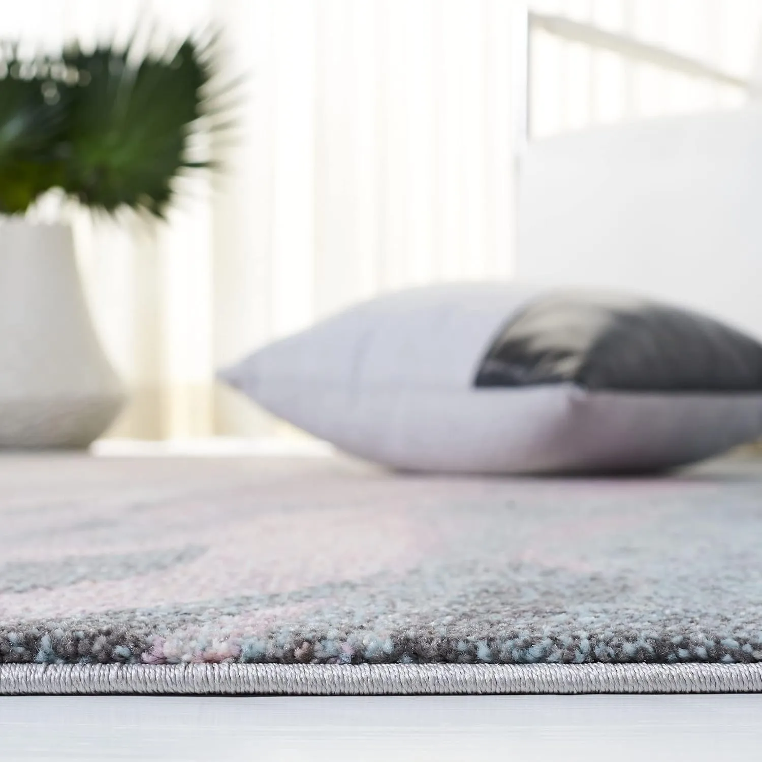 SAFAVIEH Glacier Collection 2'3" x 12' Pink / Blue GLA126U Modern Abstract Non-Shedding Living Room Bedroom Runner Rug