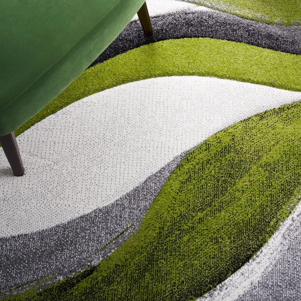 SAFAVIEH Hollywood Collection Runner Rug - 6' Runner, Grey & Green, Contemporary Design, Stain Resistant, Ideal for High Traffic Areas in Hallway, Bathroom & Kitchen (HLW766Y-26)