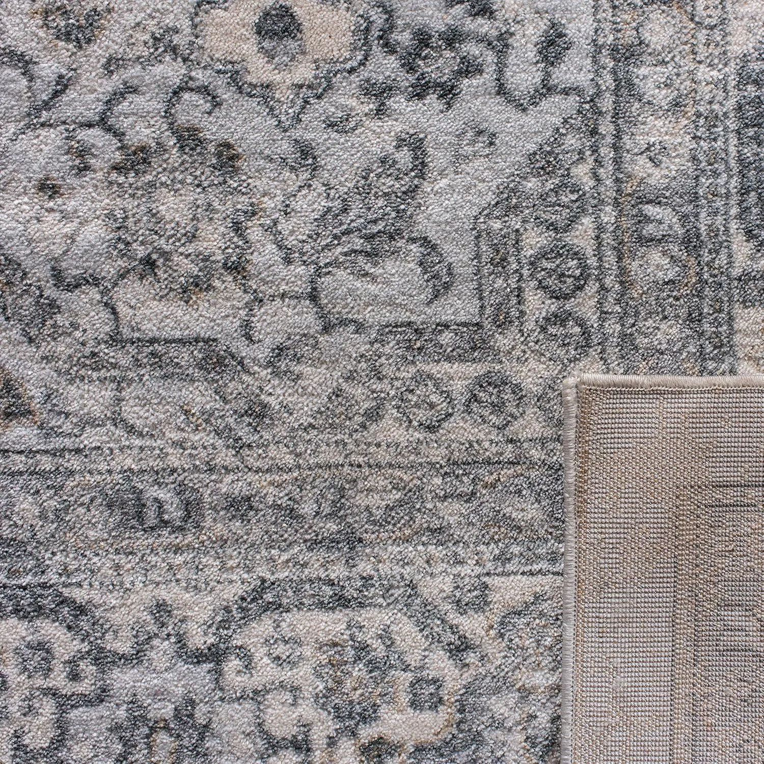 SAFAVIEH Isabella Collection Accent Rug - 2'2" x 5', Dark Grey & Cream, Oriental Design, Non-Shedding & Easy Care, Ideal for High Traffic Areas in Entryway, Living Room, Bedroom (ISA916H)