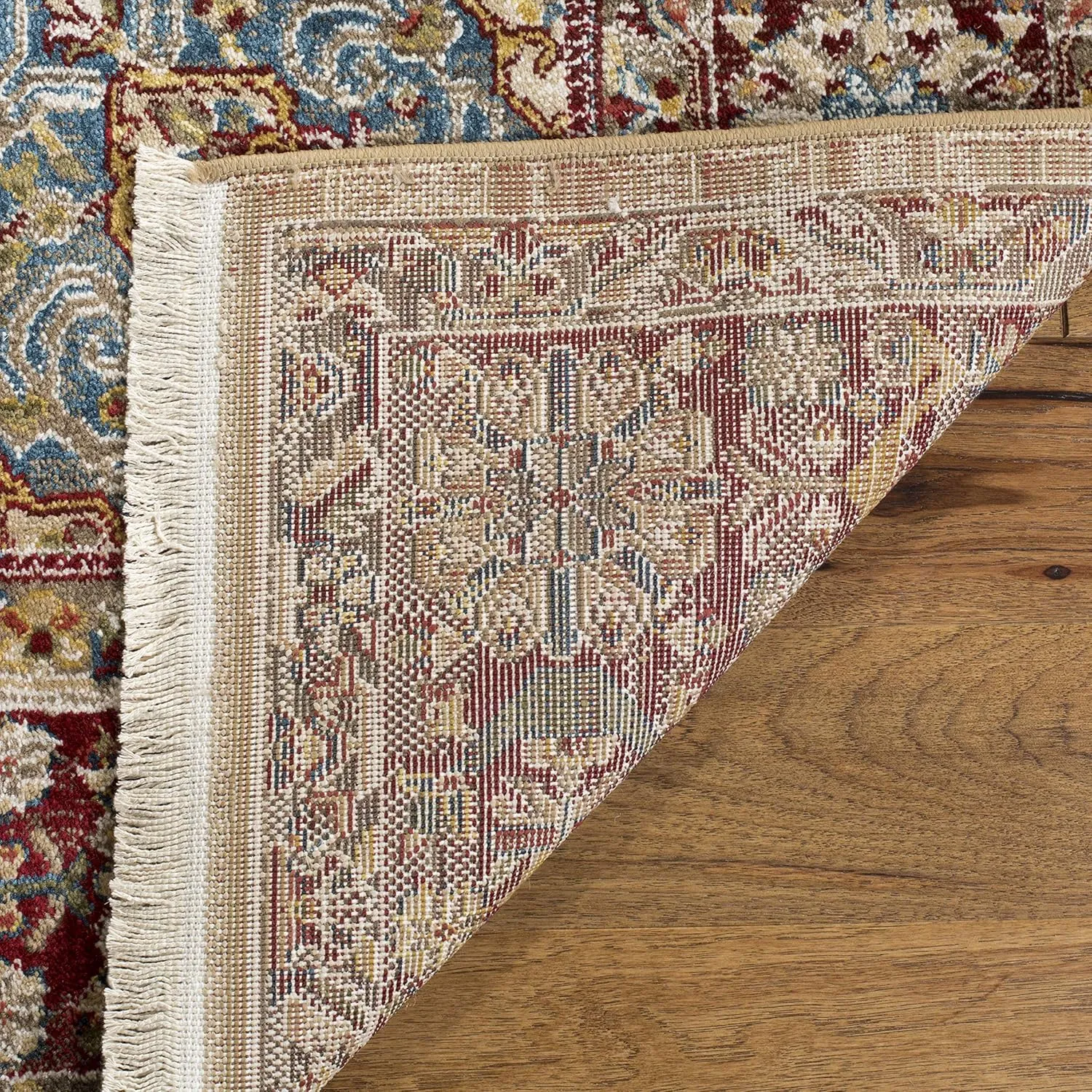 SAFAVIEH Kashan Collection Area Rug - 5'1" x 7'5", Ivory & Red, Traditional Oriental Design, Non-Shedding & Easy Care, Ideal for High Traffic Areas in Living Room, Bedroom (KSN305K)
