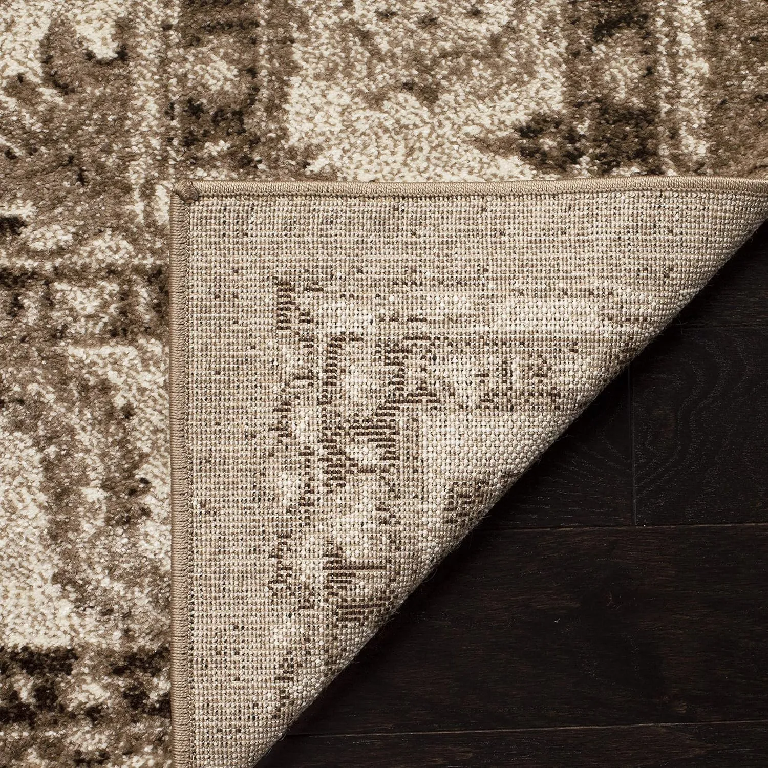 SAFAVIEH Vintage Hamadan Collection 5'3" Square Taupe VTH214T Oriental Traditional Persian Non-Shedding Living Room Bedroom Area Rug