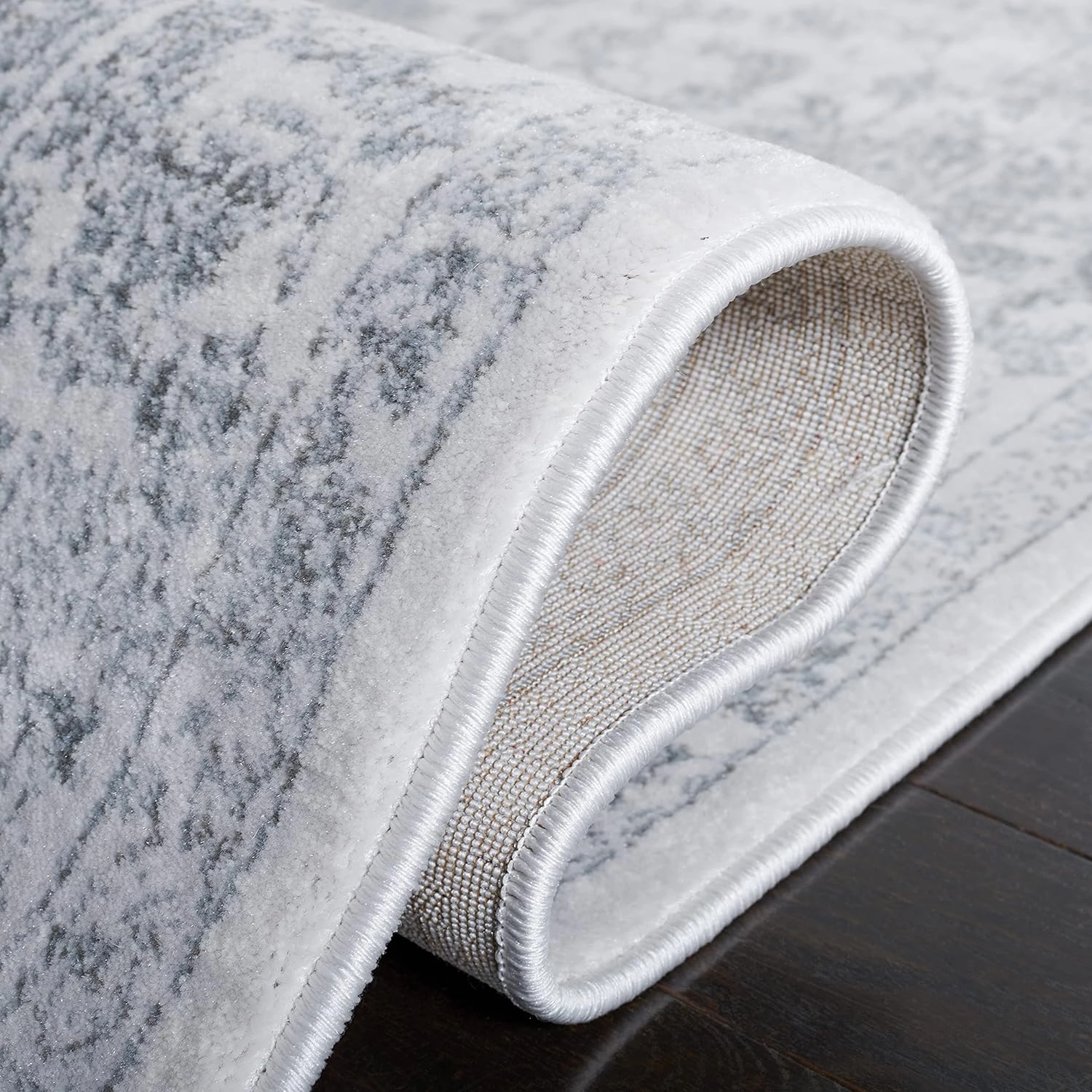 SAFAVIEH Carnegie Collection Area Rug - 8' x 10', Cream & Dark Grey, Vintage Distressed Design, Non-Shedding & Easy Care, Ideal for High Traffic Areas in Living Room, Bedroom (CNG631K)