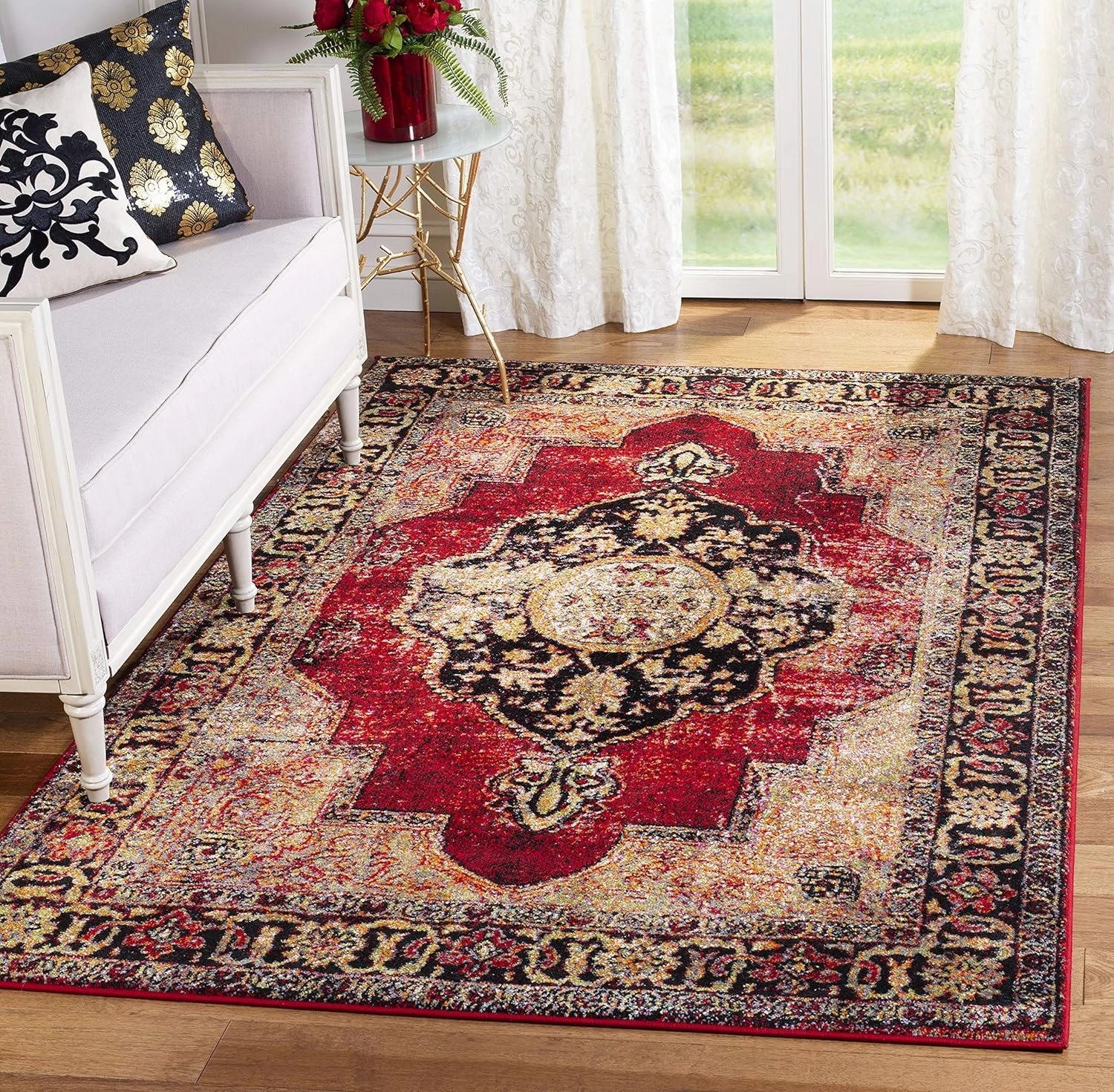 SAFAVIEH Vintage Hamadan Collection Area Rug - 6'7" x 9', Red & Multi, Oriental Traditional Persian Design, Non-Shedding & Easy Care, Ideal for High Traffic Areas in Living Room, Bedroom (VTH219A)