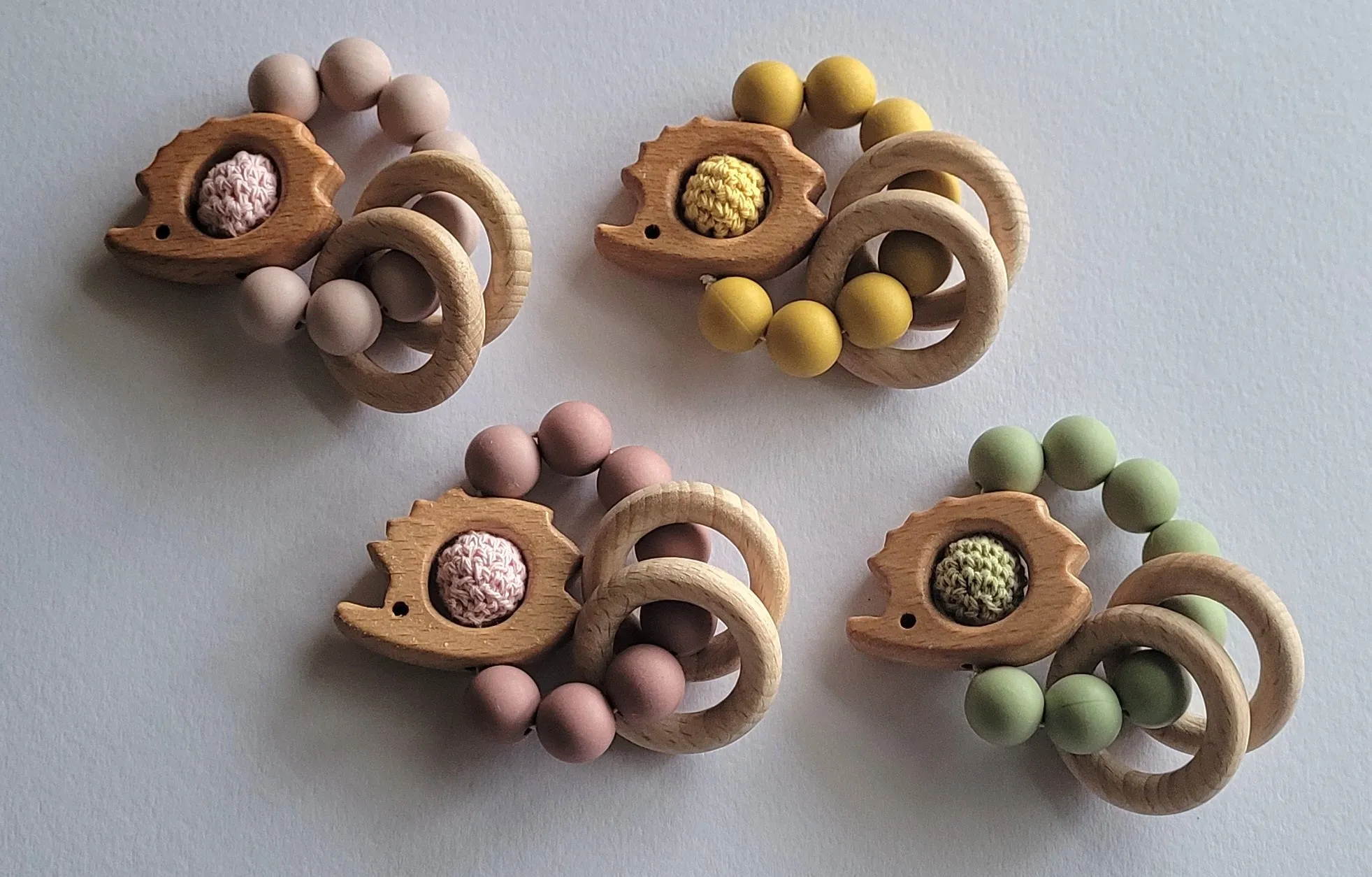 Silicone   Beech Teether Ring With Crochet - Hedgehog