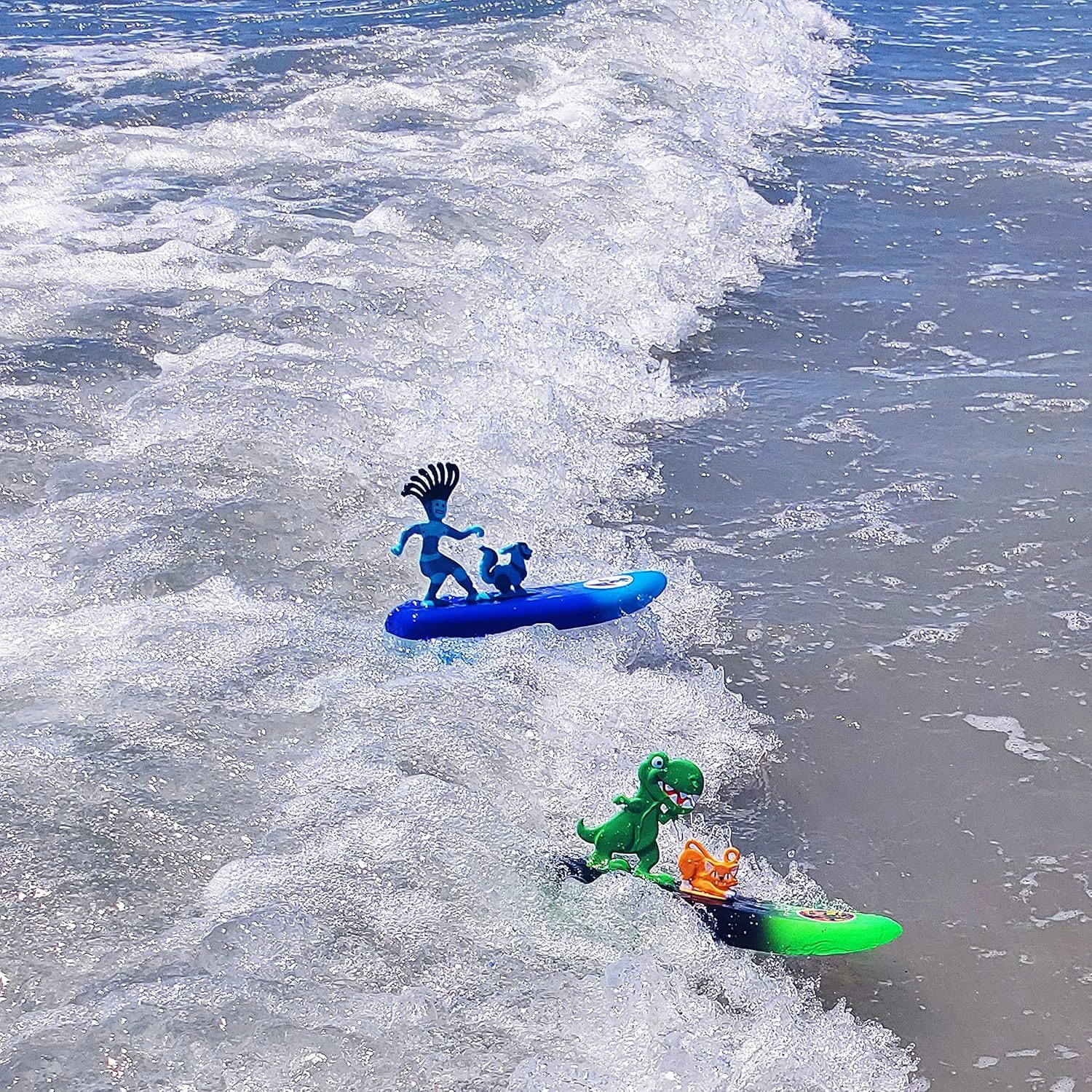 Surfer Dudes Legends & Surfer Pets Wave Powered Mini-Surfer, Pet and Surfboard Beach Toy - H2O and Rusty