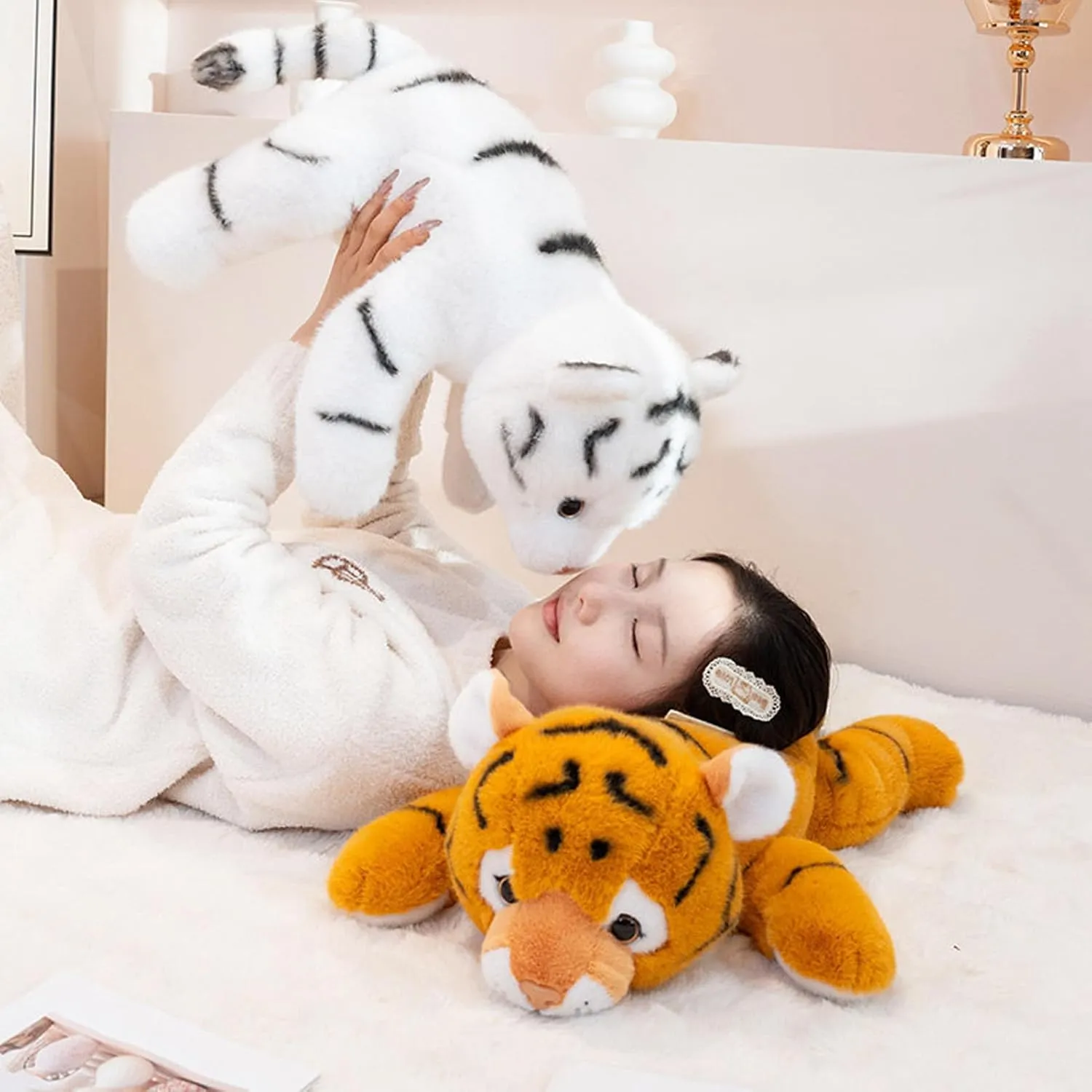White Tiger Weighted Stuffed Animals,17.7 Inch Weighted Tiger Plush Toy Pillow,Soft Stuffed Tigers Plushies Toys Plush Throw Pillow Gifts for Adults, Kids, Boys and Girls